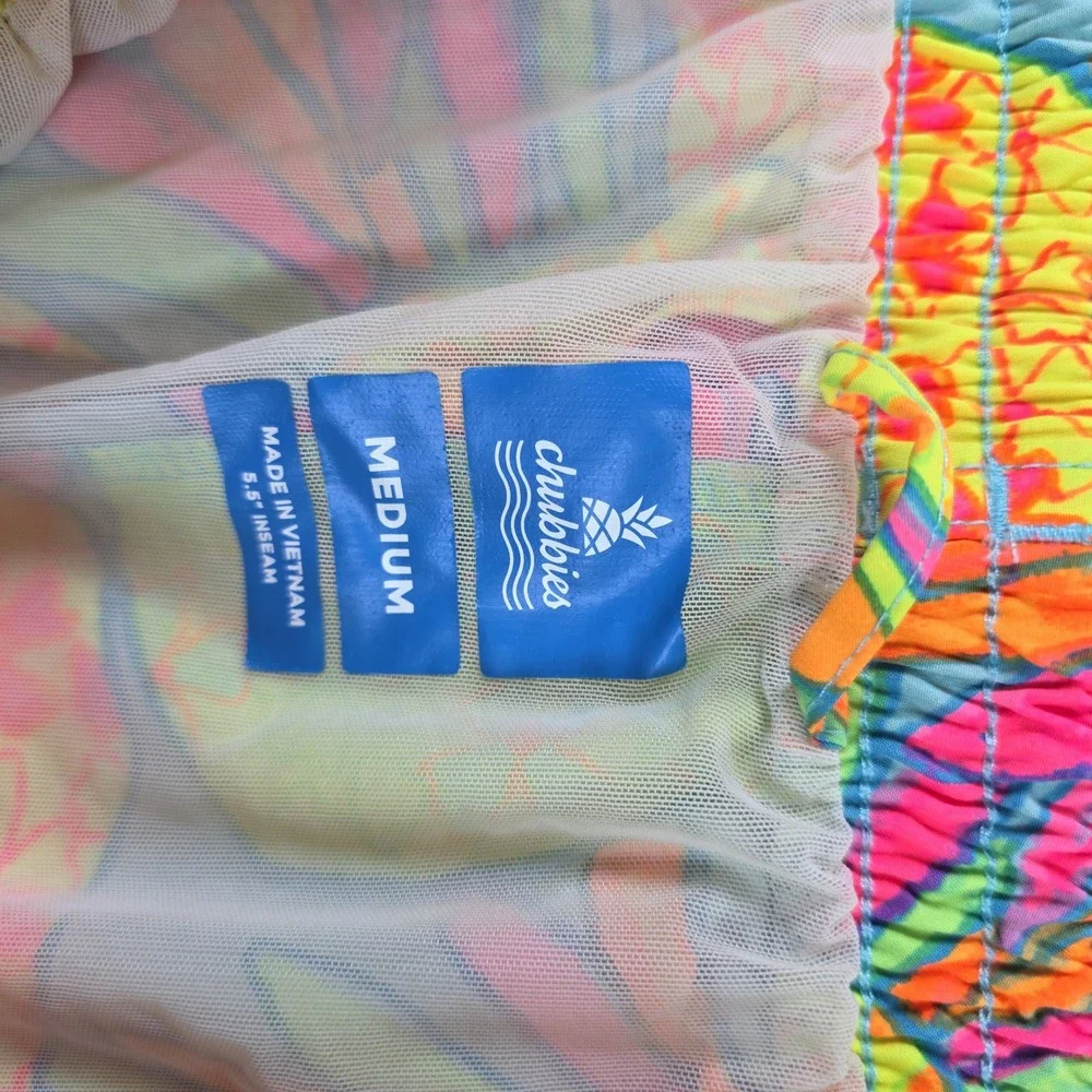 Chubbies Mens Neon Pineapple Swim Trunks Blue Yellow Orange 5.5 Inseam Medium